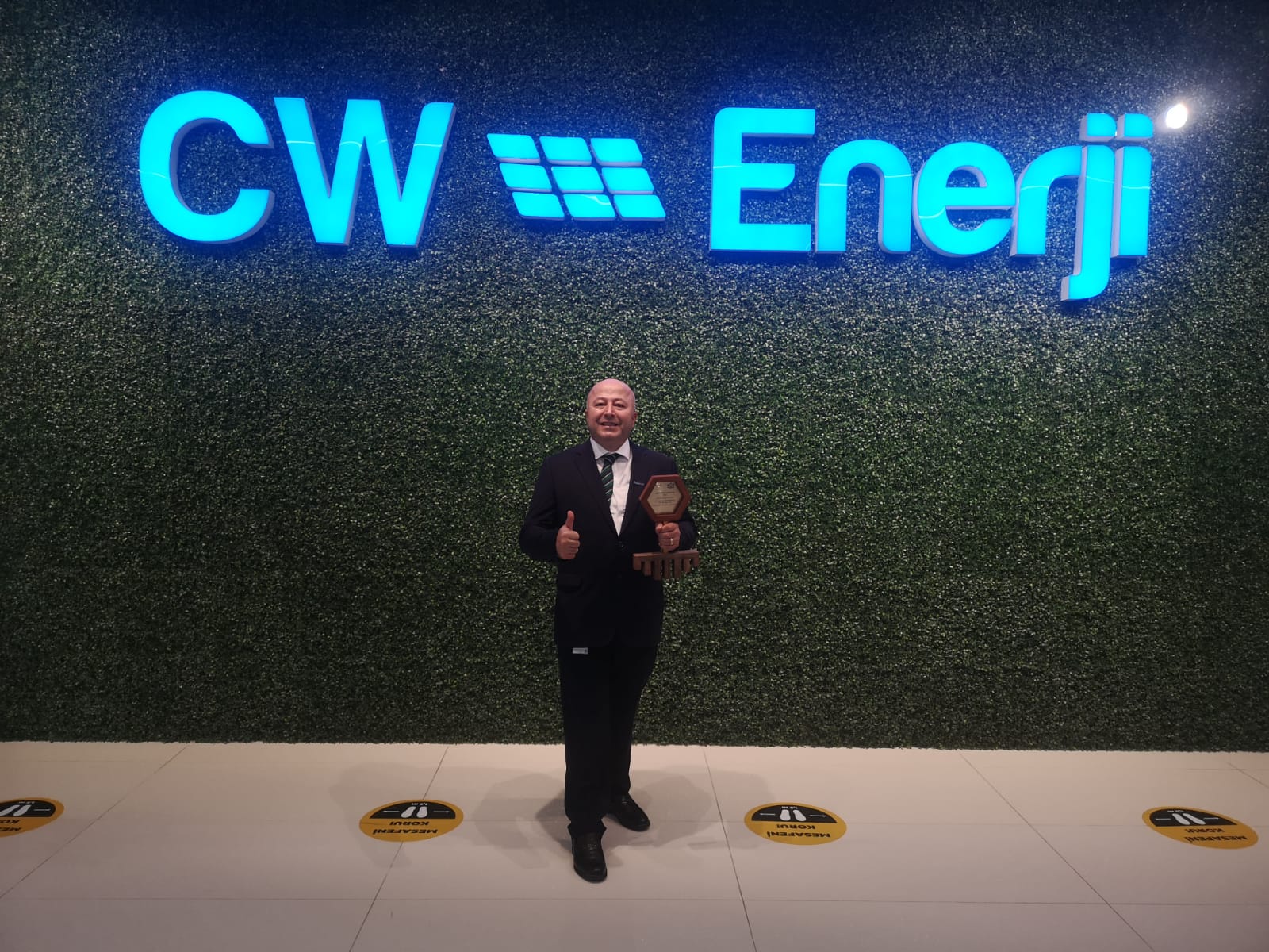 Antalya Ticaret ve Sanayi Odası’ndan CW Enerji’ye ödül