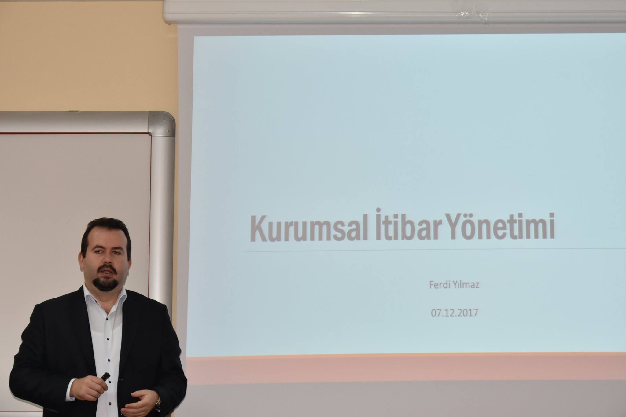 UÜ Genç İş Kadınları Topluluğu'nun söyleşisine konuk olduk