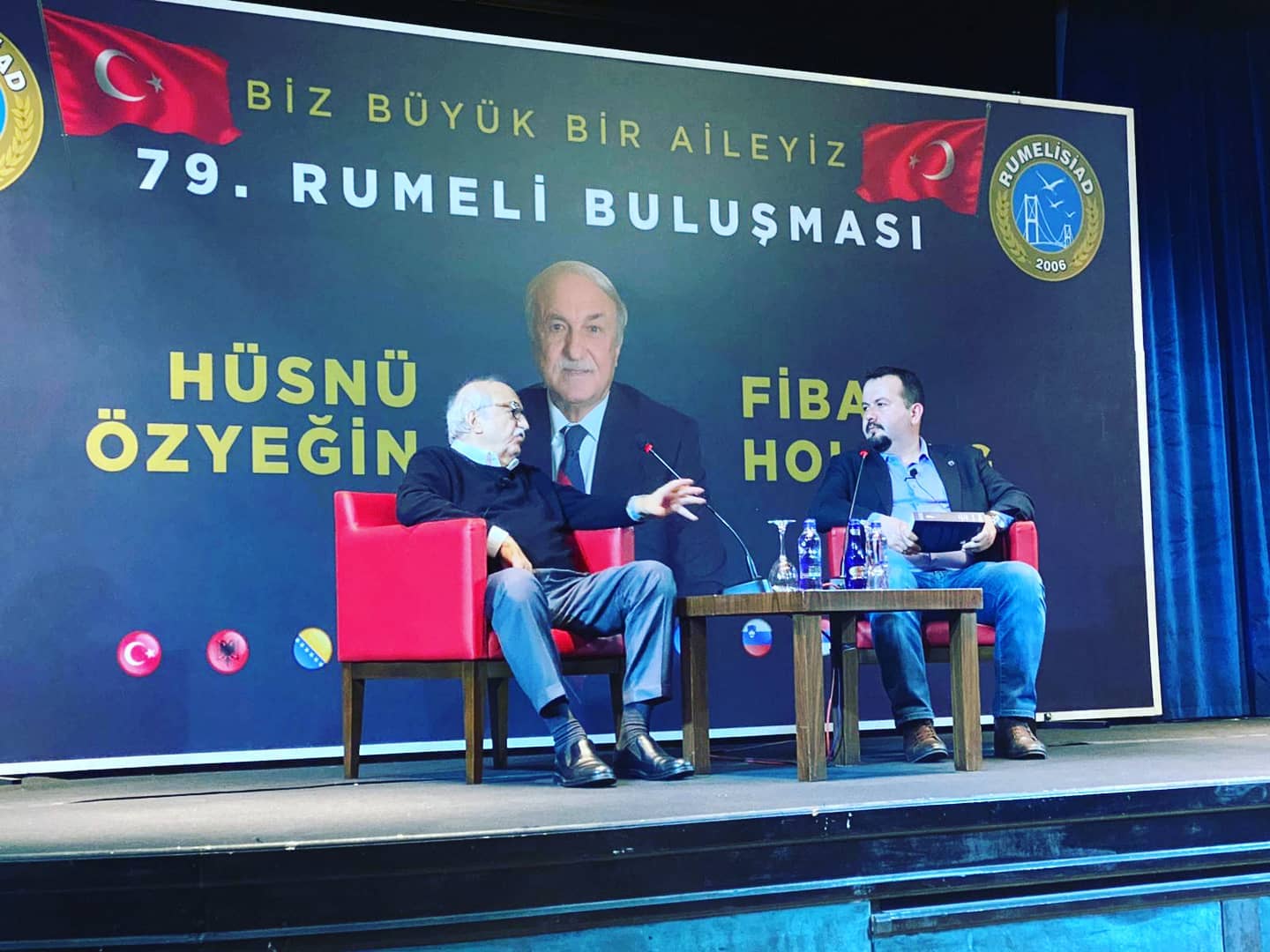 Hüsnü Özyeğin ile bir araya geldik