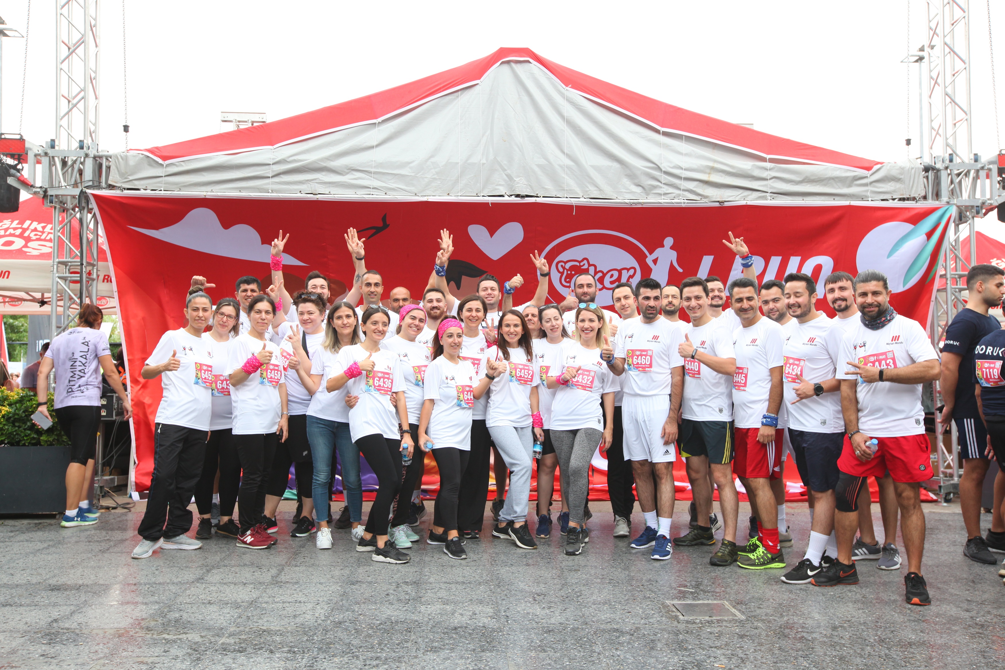 Maysan Mando Eker I Run’da Koruncuklar için koştu, şampiyon oldu