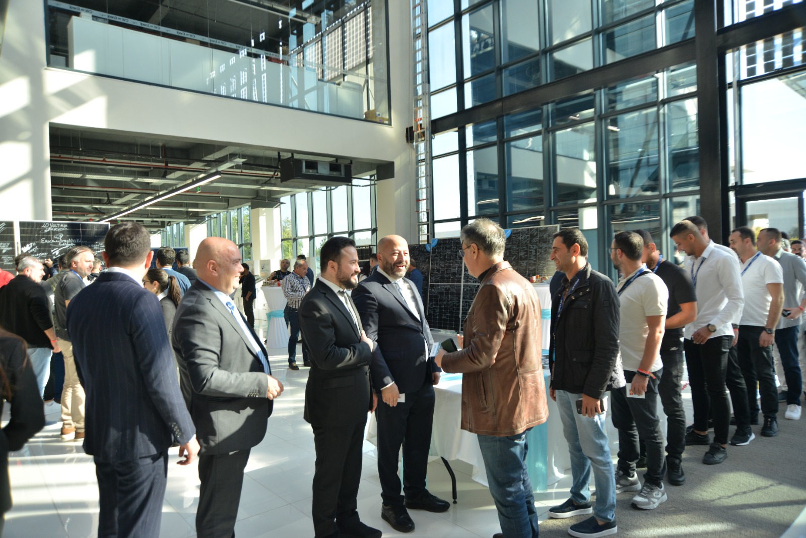 Türkiye’nin en büyük GES bayi toplantısı CW Enerji ev sahipliğinde başladı