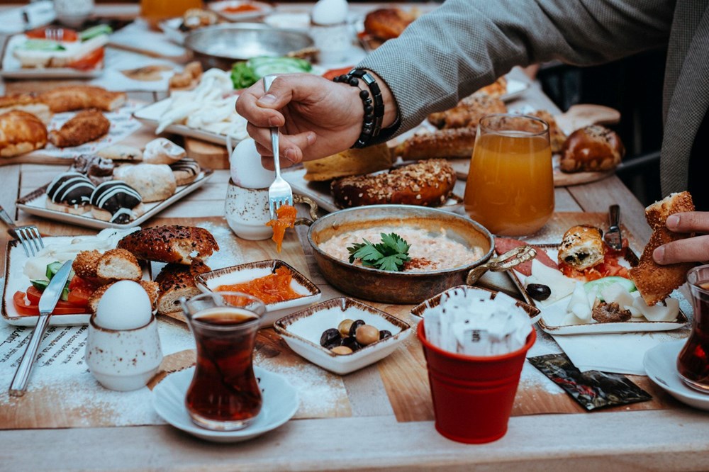 Diyetisyen Benli uyarıyor! Ramazan ayında bunları yapmaktan kaçının…