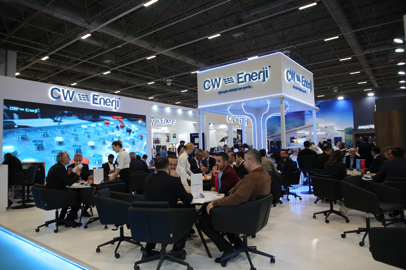 CW Enerji’den Solarex İstanbul’da Güç Gösterisi
